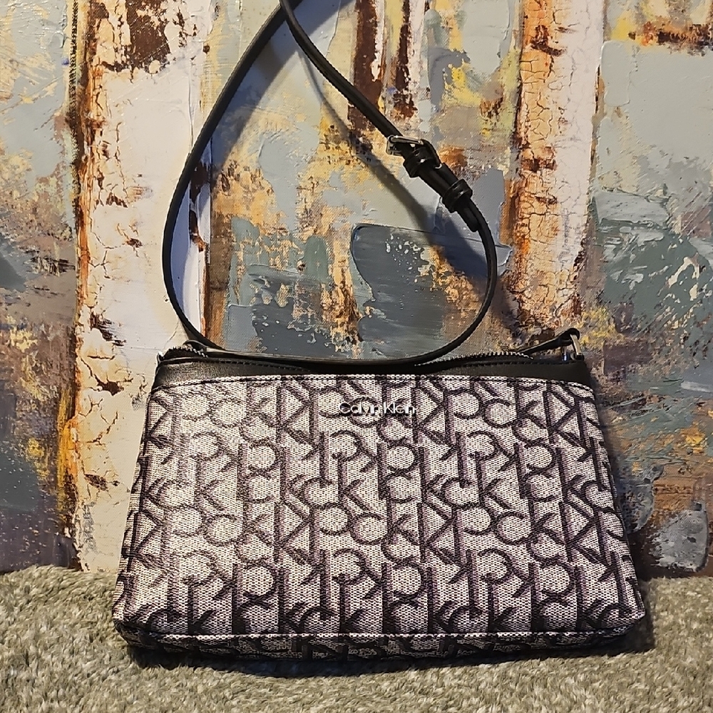 Calvin Klein Black and Gray Women's Bag